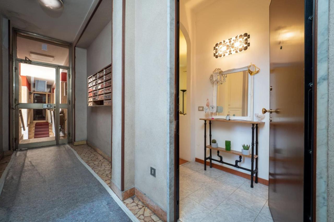 Navigli Apartment- Hosted By Sweetstay Mediolan Zewnętrze zdjęcie