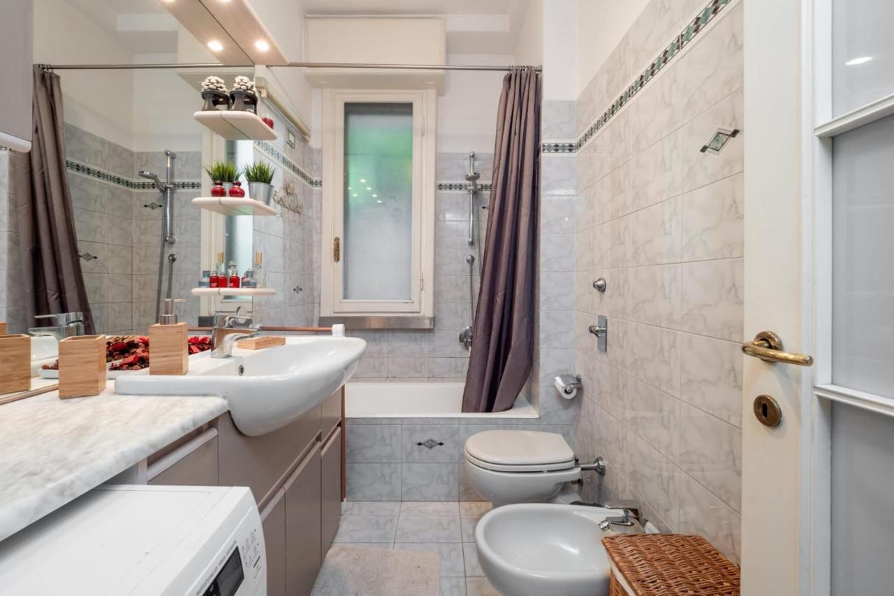 Navigli Apartment- Hosted By Sweetstay Mediolan Zewnętrze zdjęcie