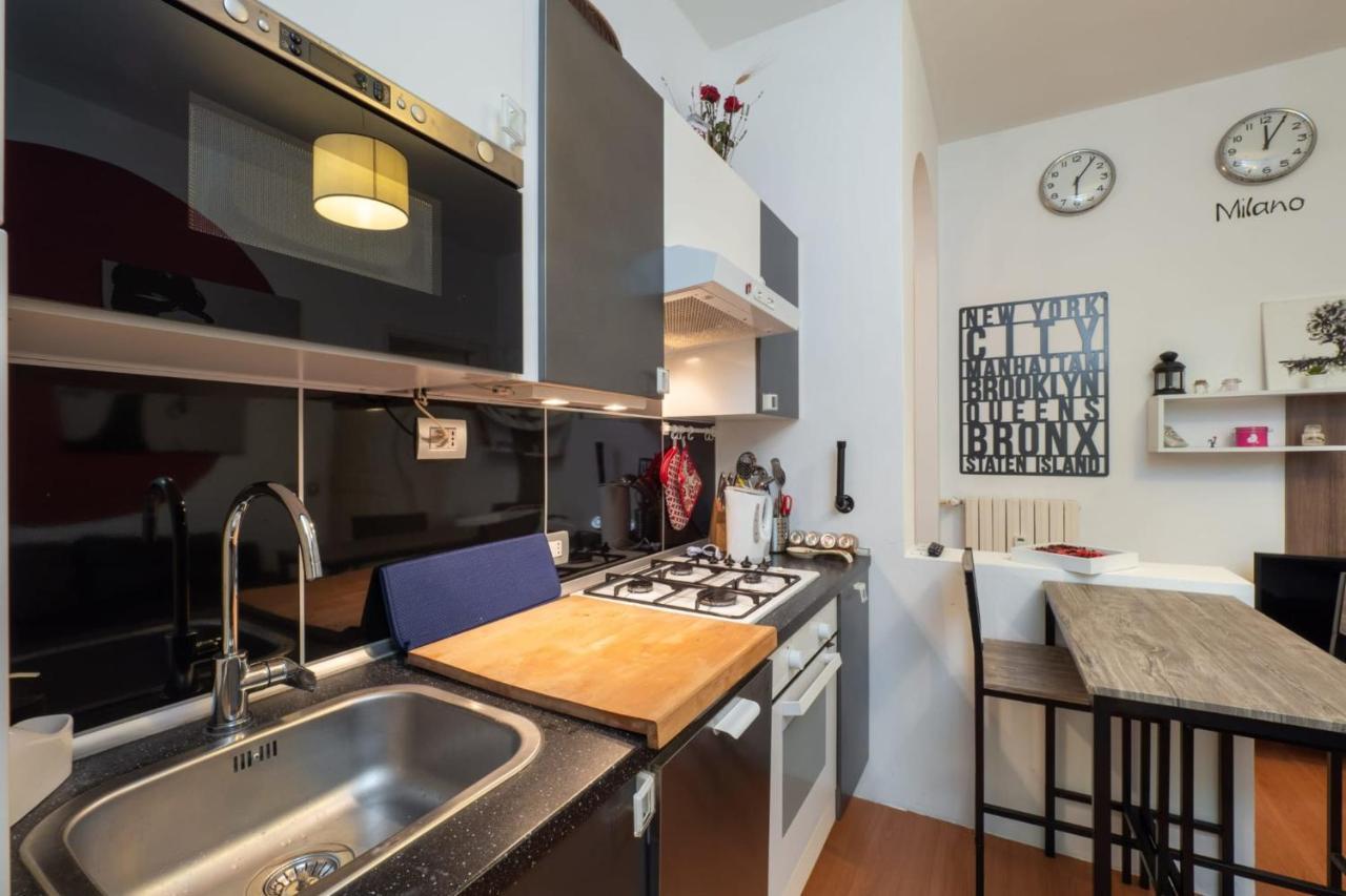 Navigli Apartment- Hosted By Sweetstay Mediolan Zewnętrze zdjęcie