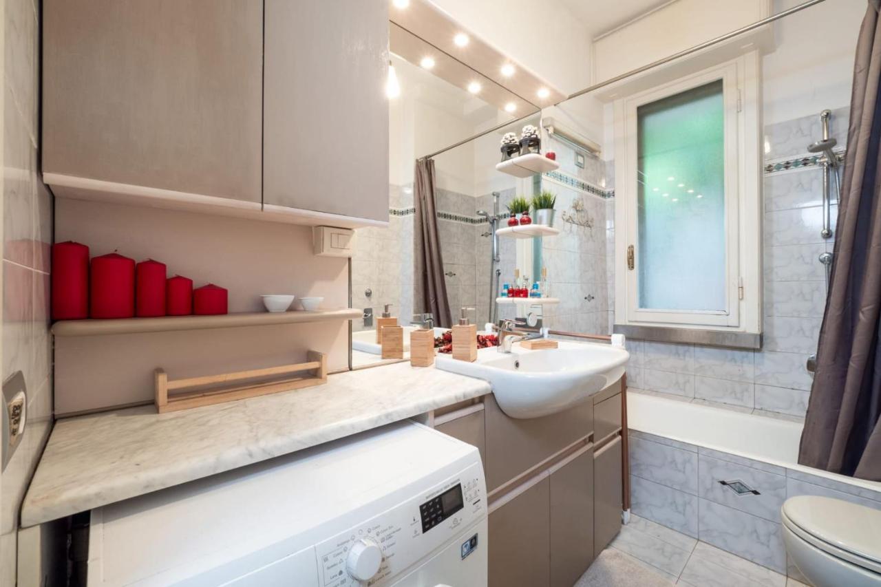 Navigli Apartment- Hosted By Sweetstay Mediolan Zewnętrze zdjęcie